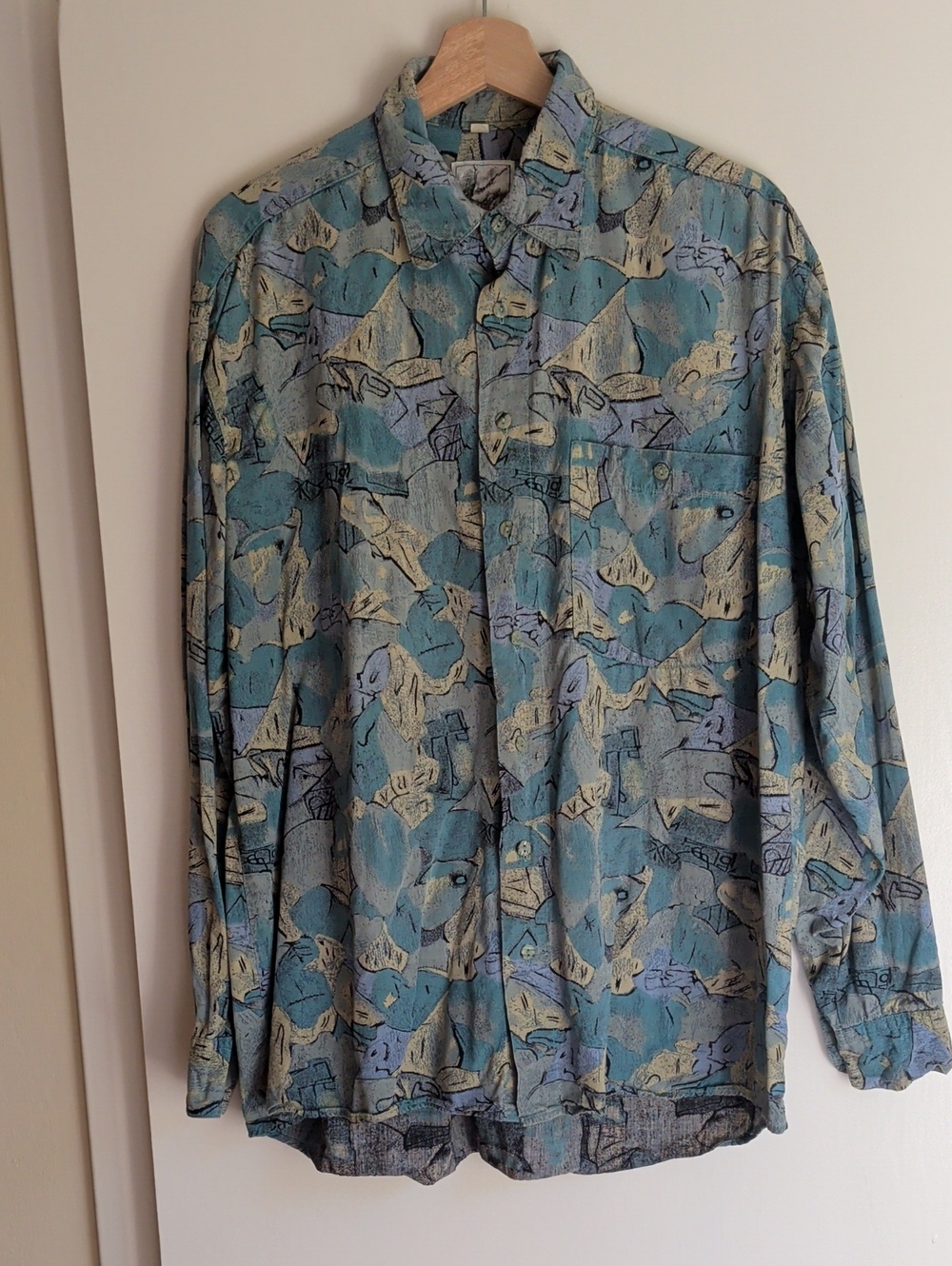 Vintage Abstract Pattern Button-Up Shirt in Teal and Cream